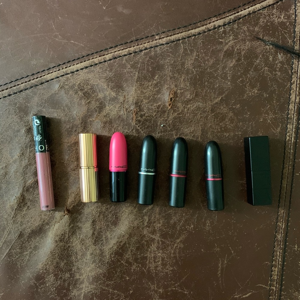 Lot of Seven Designer Lipsticks
